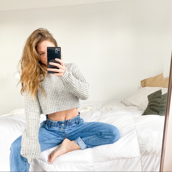 Vintage Sweaters - Crop Top Knit Women's Gray Sweater Knitted Cropped